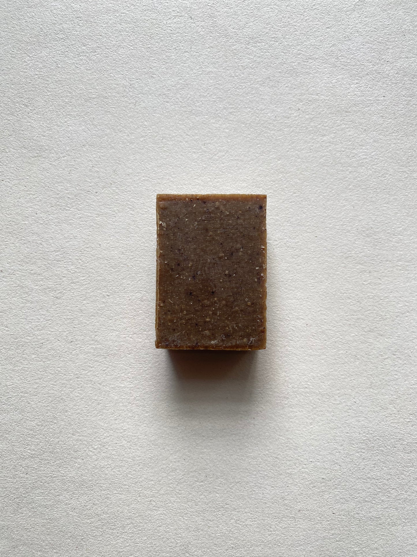 סבון פילינג קינמון לחיטוי ולהתחדשות תאי העור