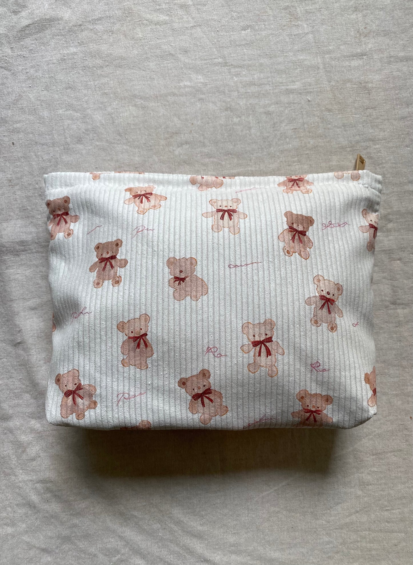 תיק איפור / רחצה