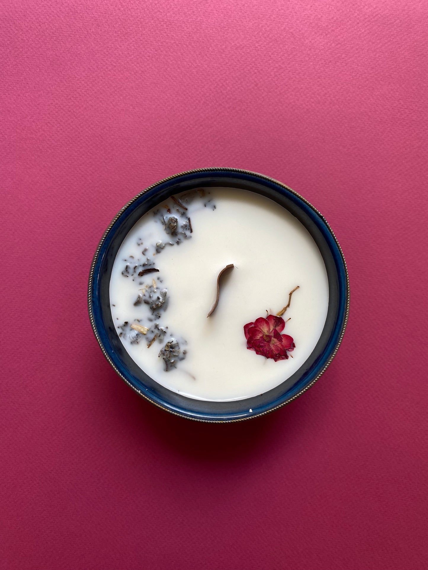 נר מרווה לבנה ופתיל עץ